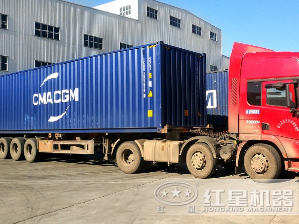 車(chē)載移動(dòng)磕石機(jī)發(fā)貨現(xiàn)場(chǎng) 車(chē)載移動(dòng)磕石機(jī)發(fā)貨現(xiàn)場(chǎng)