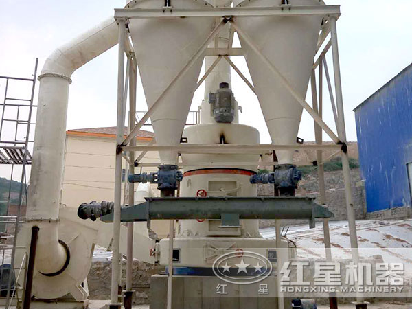 湖南鋯英石雷蒙磨粉機(jī)工作現(xiàn)場(chǎng) 湖南鋯英石雷蒙磨粉機(jī)工作現(xiàn)場(chǎng)