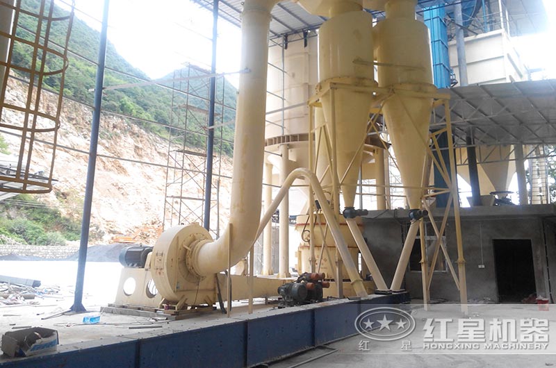 河北靈壽縣50t/天蛭石磨粉生產(chǎn)線 河北靈壽縣50t/天蛭石磨粉生產(chǎn)線