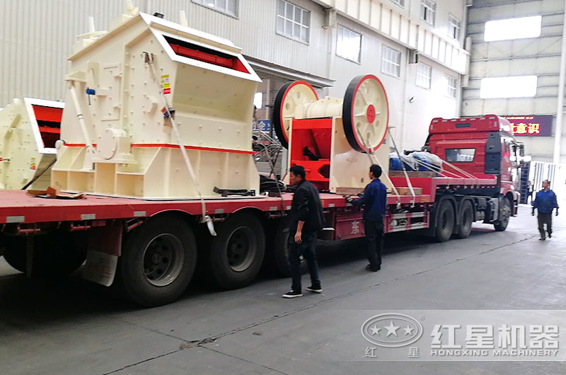 全套破碎石頭機設(shè)備發(fā)貨 全套破碎石頭機設(shè)備發(fā)貨