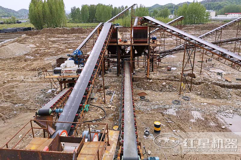 浙江客戶制砂機(jī)生產(chǎn)現(xiàn)場 浙江客戶制砂機(jī)生產(chǎn)現(xiàn)場