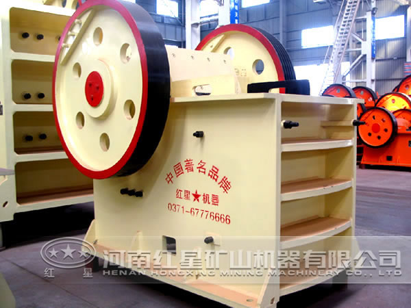 鋯石破碎機(jī) 鋯石破碎機(jī)